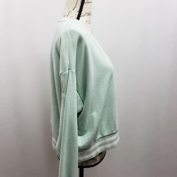 Mossimo Cropped Sweatshirt NWT XL - Picture 4 of 7